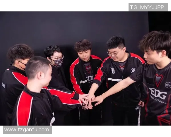 英雄联盟专栏：深入分析EDG战队的快速崛起与战术创新